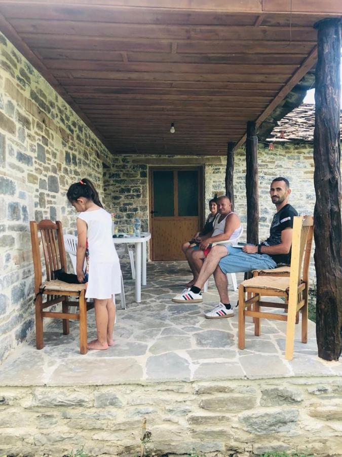 Guest House Qafe Dardha - Tomorr National Park Qafe Dardhe Exterior photo